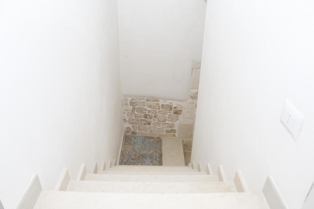 La Nicchia B&B コンヴェルサーノ エクステリア 写真